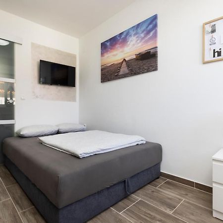 Studio Apartment Pinetree - Mali Lošinj Buitenkant foto