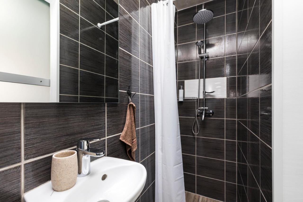 Studio Apartment Pinetree - Mali Lošinj Buitenkant foto